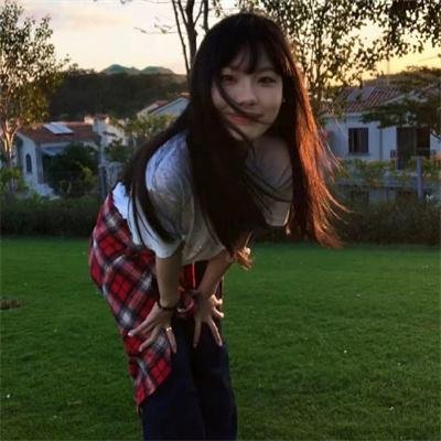 红色八爪女